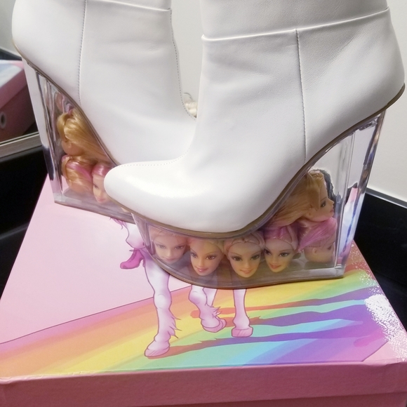 Jeffrey Campbell White Heeled Boots with Clear Platform - Picture 1 of 3